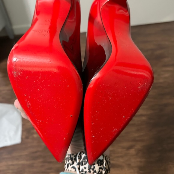 Gorgeous authentic Christian Louboutin Kate 100 mm Pumps - Red Bottoms - Picture 3 of 5